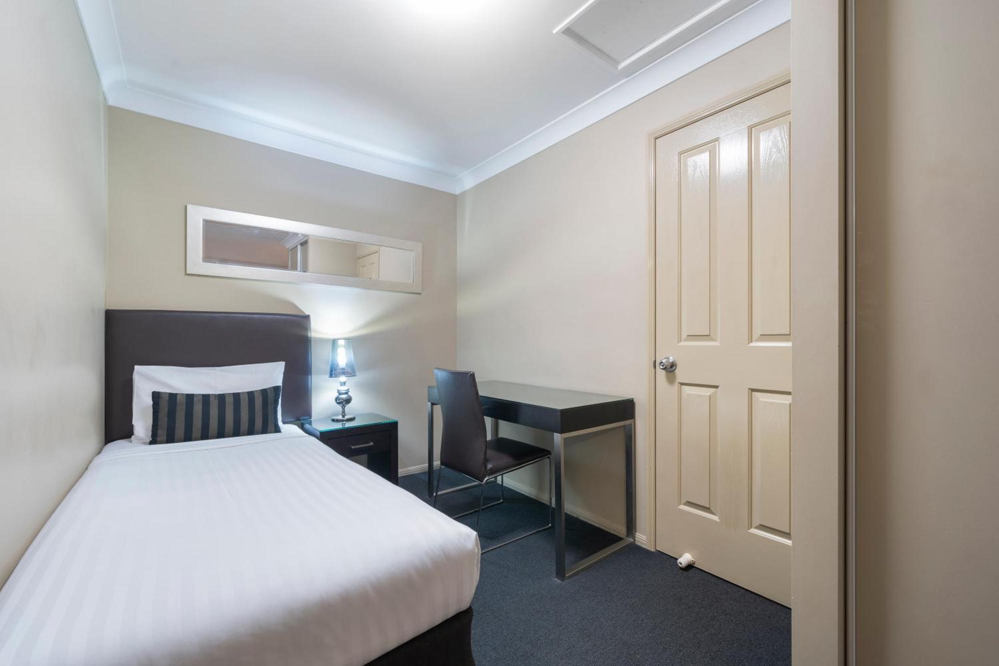 Motel Ambassador On Ruthven à Toowoomba Chambre photo